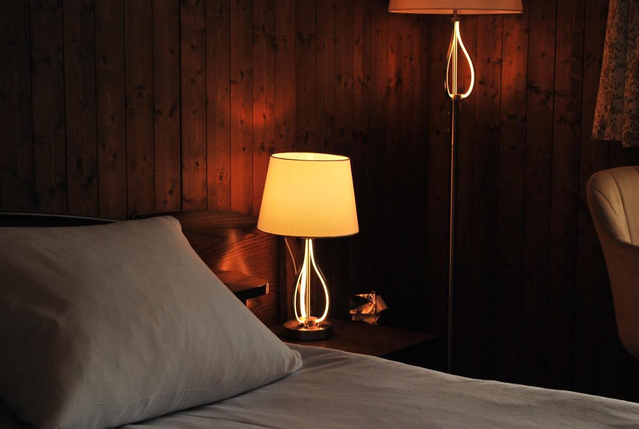 Rooms With Private Bathrooms Saas im Prattigau Eksteriør bilde