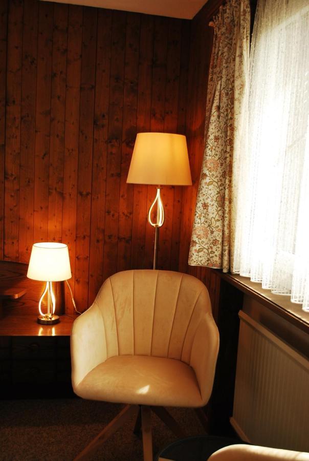 Rooms With Private Bathrooms Saas im Prattigau Eksteriør bilde